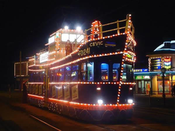 New Promenade Hotel Blackpool Bagian luar foto